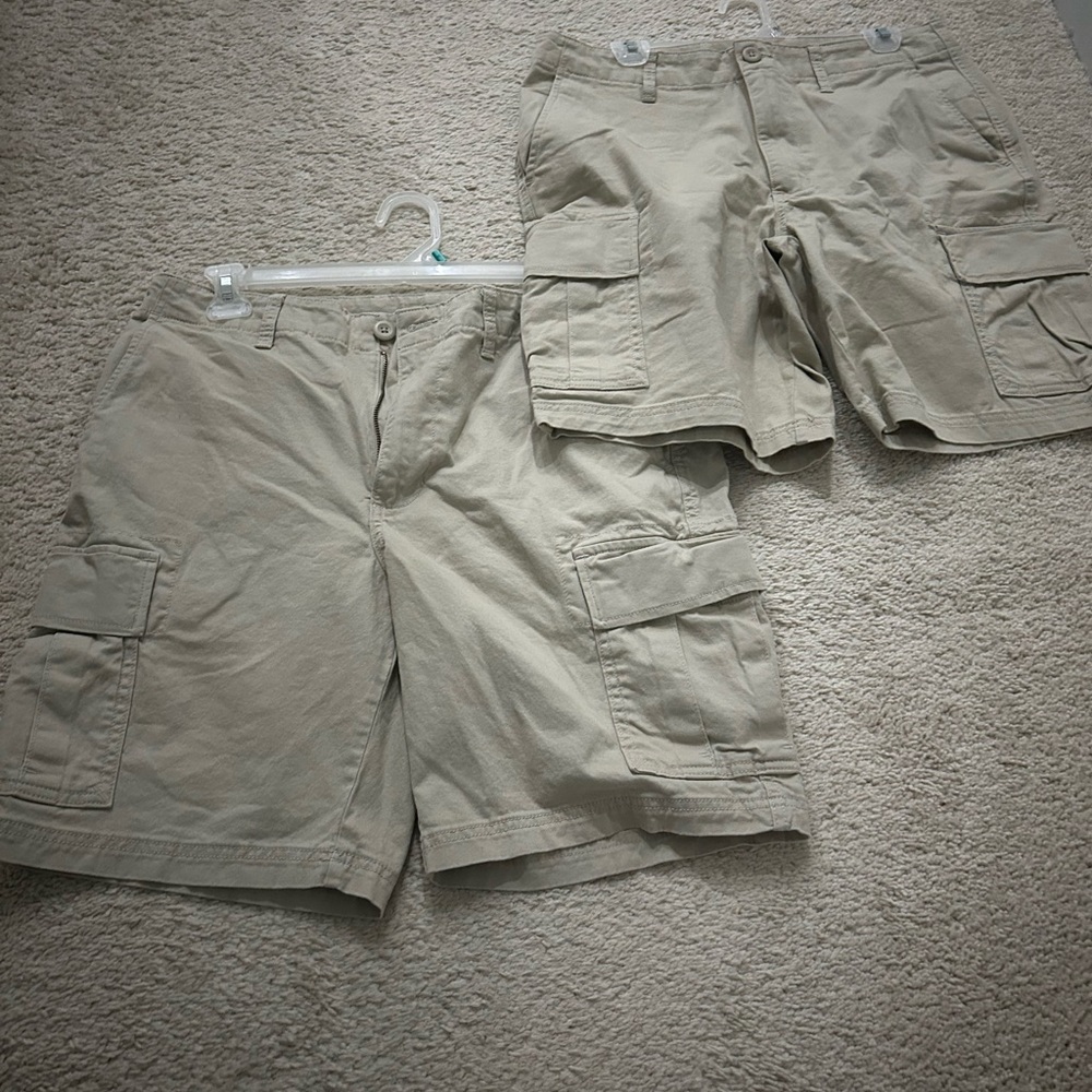 Old Navy Men's Khaki Cargo Shorts